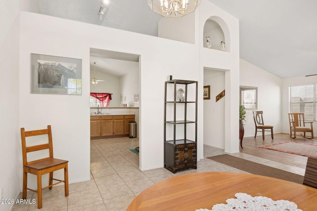 8039 W GEORGIA Avenue, Glendale, AZ 85303