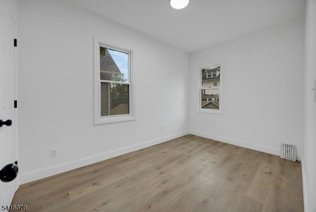 58 Ingraham Pl, Newark City, NJ 07108