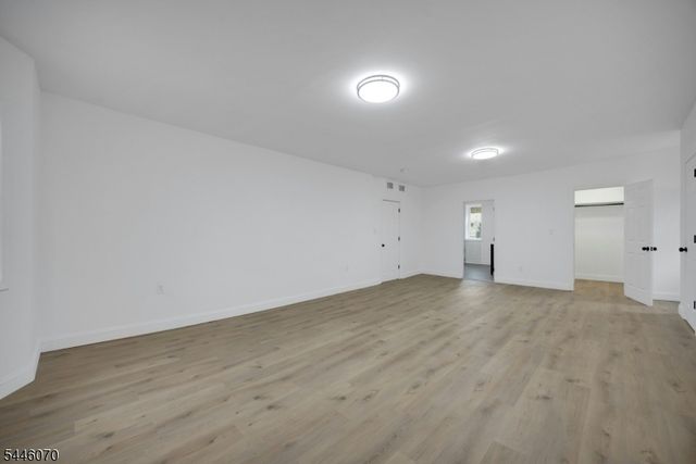 58 Ingraham Pl, Newark City, NJ 07108