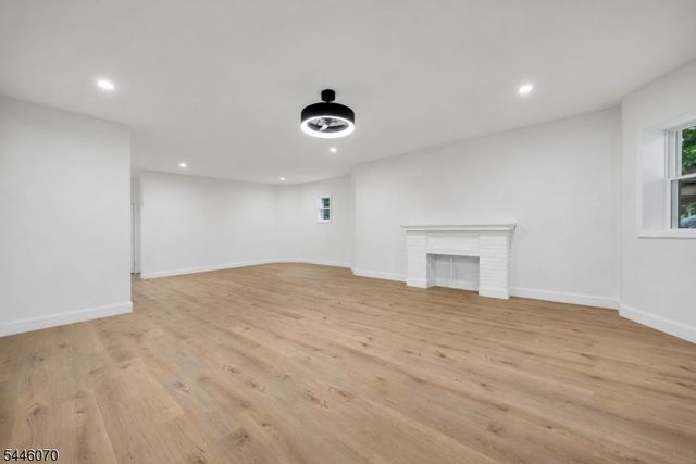 58 Ingraham Pl, Newark City, NJ 07108