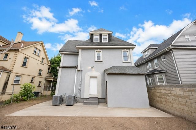 58 Ingraham Pl, Newark City, NJ 07108