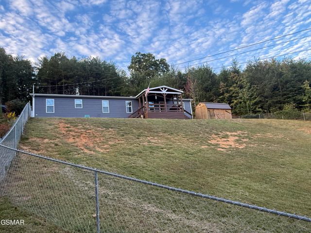 1291 Bluets Road, Newport, TN 37821