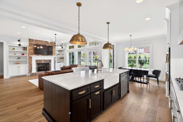 209 Moore Haven Cir, Lebanon, TN 37087