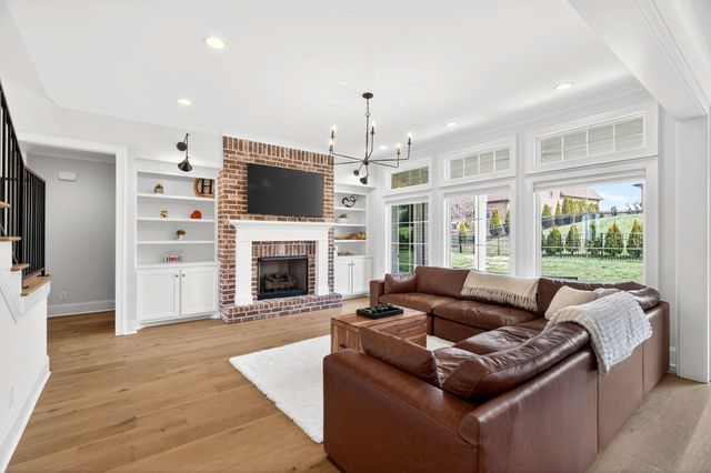 209 Moore Haven Cir, Lebanon, TN 37087