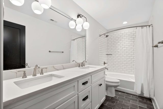 209 Moore Haven Cir, Lebanon, TN 37087