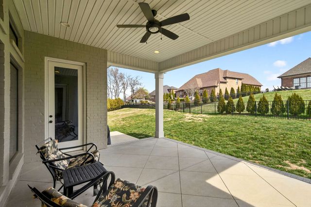 209 Moore Haven Cir, Lebanon, TN 37087