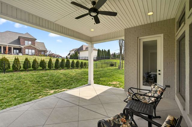 209 Moore Haven Cir, Lebanon, TN 37087