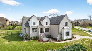 209 Moore Haven Cir, Lebanon, TN 37087