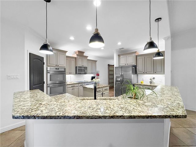 3506 Greenwich Dr, Corpus Christi, TX 78414