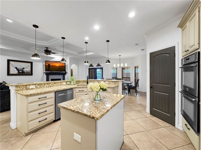 3506 Greenwich Dr, Corpus Christi, TX 78414