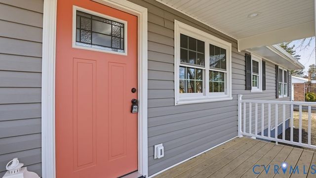 25209 Ritchie Ave, Petersburg, VA 23803