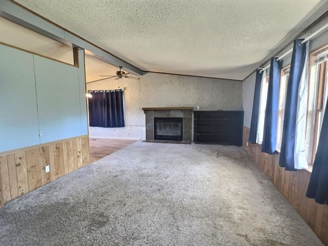 1310 E 93rd St N, Valley Center, KS 67147