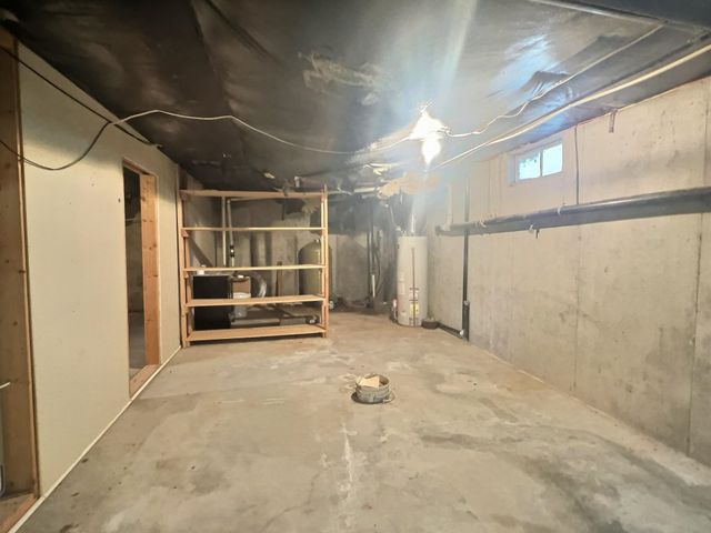 1310 E 93rd St N, Valley Center, KS 67147