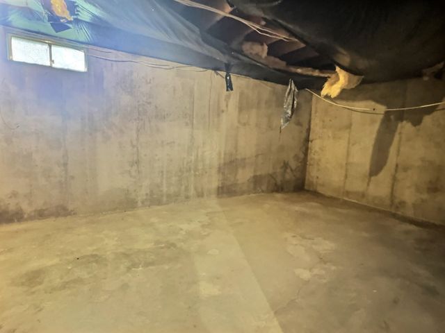 1310 E 93rd St N, Valley Center, KS 67147