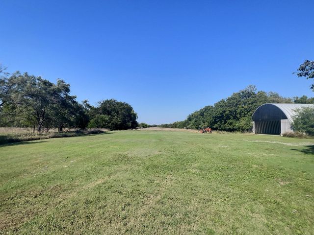 1310 E 93rd St N, Valley Center, KS 67147