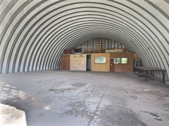 1310 E 93rd St N, Valley Center, KS 67147