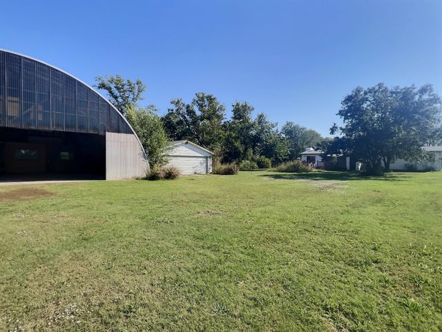 1310 E 93rd St N, Valley Center, KS 67147