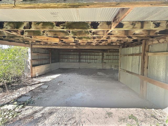 1310 E 93rd St N, Valley Center, KS 67147