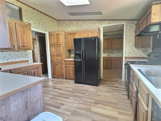 1310 E 93rd St N, Valley Center, KS 67147