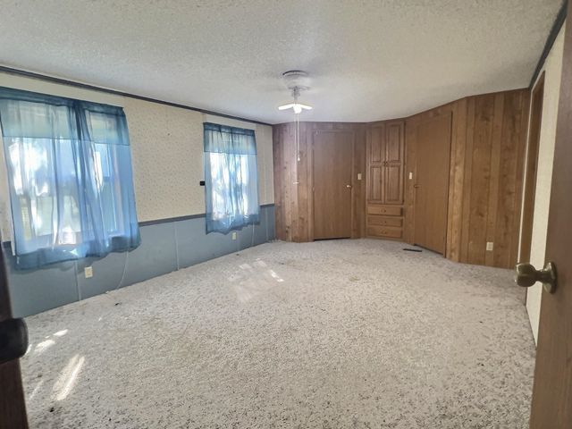 1310 E 93rd St N, Valley Center, KS 67147