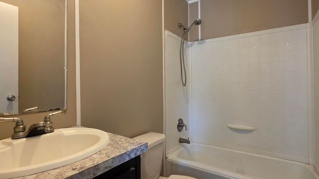 1060 Veneable School Road, Booneville, KY 41314