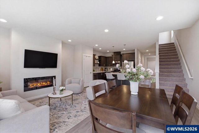5049 NW Torchcrest Pl, Corvallis, OR 97330