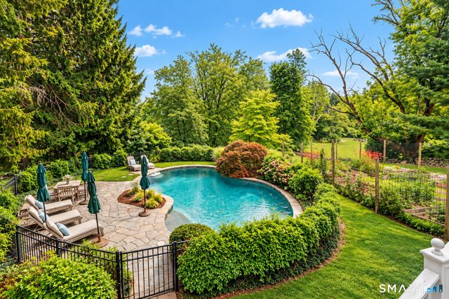 51 Briscoe Road, New Canaan, CT 06840