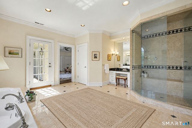 51 Briscoe Road, New Canaan, CT 06840