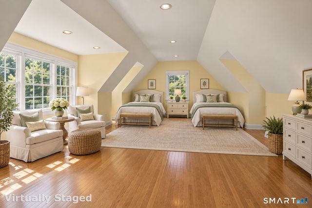 51 Briscoe Road, New Canaan, CT 06840