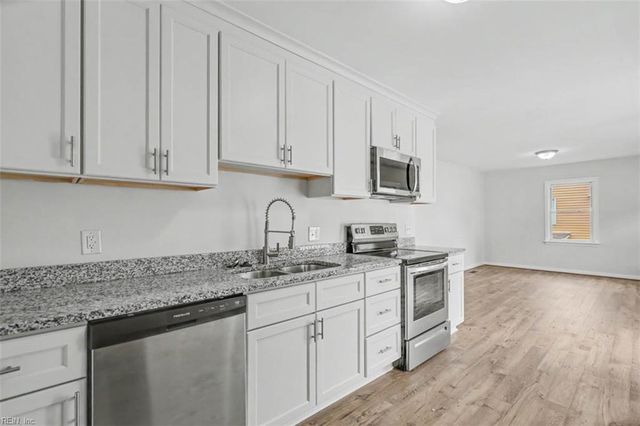 615 Bell ST, Hampton, VA 23661