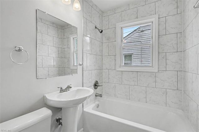 615 Bell ST, Hampton, VA 23661