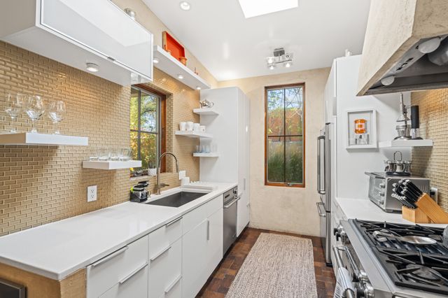 127 Duran A, Santa Fe, NM 87501