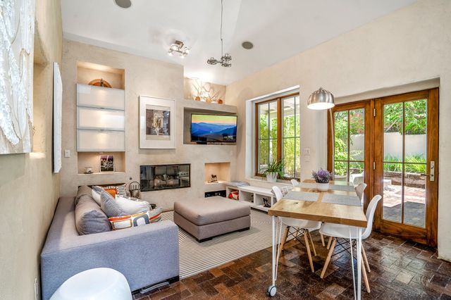 127 Duran A, Santa Fe, NM 87501