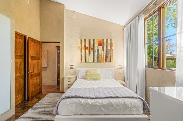 127 Duran A, Santa Fe, NM 87501