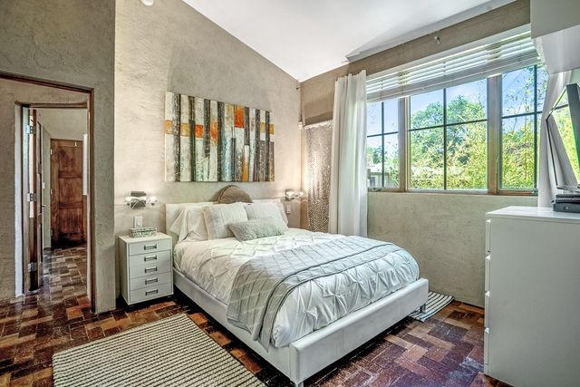 127 Duran A, Santa Fe, NM 87501