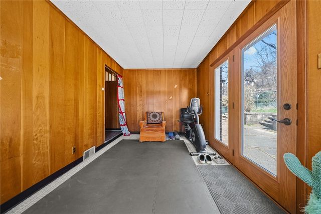 129 Ohio Ave, Glassport, PA 15045