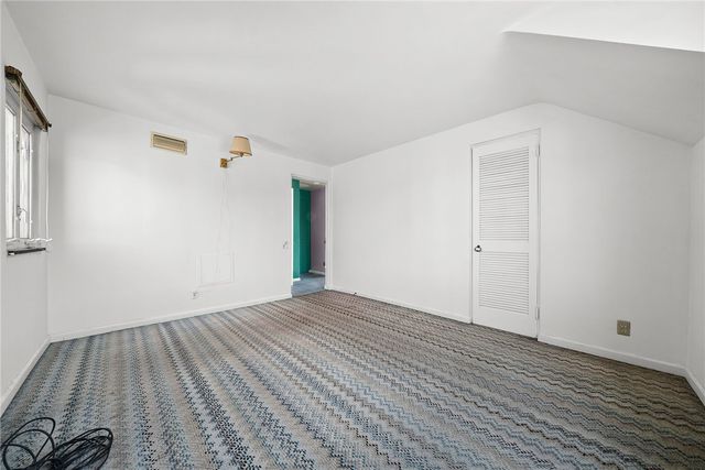 129 Ohio Ave, Glassport, PA 15045