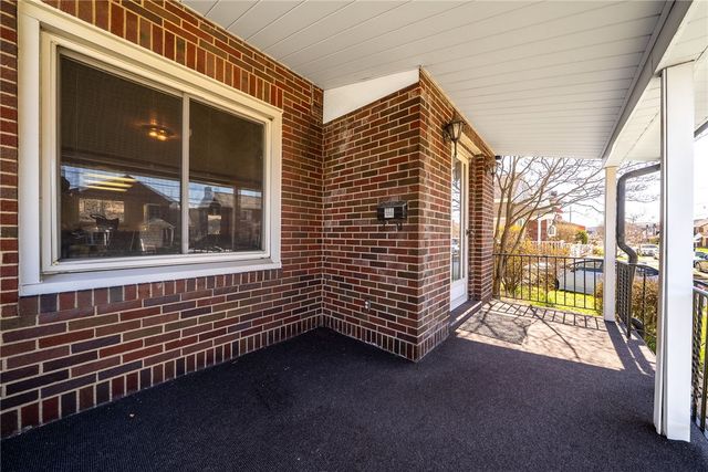 129 Ohio Ave, Glassport, PA 15045