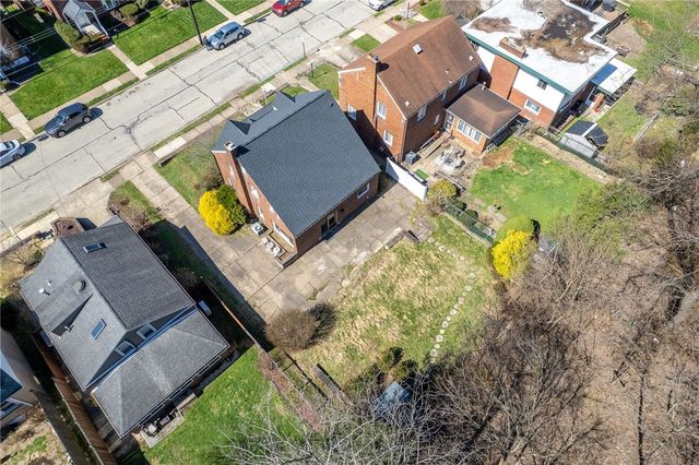 129 Ohio Ave, Glassport, PA 15045