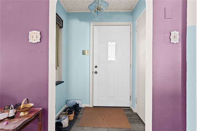 129 Ohio Ave, Glassport, PA 15045