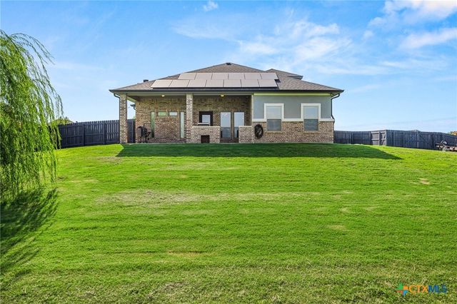 9407 Bozon Hill Drive, Salado, TX 76571