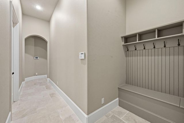 8834 Cross Country Drive, Houston, TX 77346