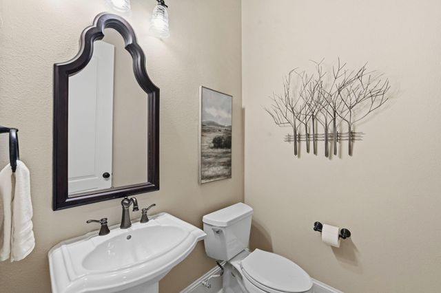 8834 Cross Country Drive, Houston, TX 77346