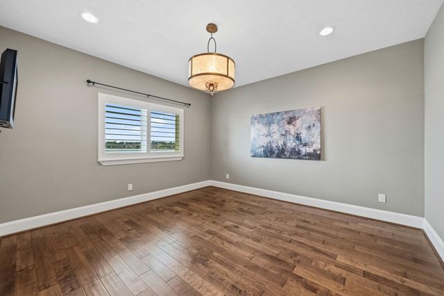 8834 Cross Country Drive, Houston, TX 77346