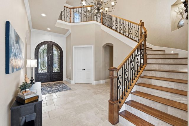 8834 Cross Country Drive, Houston, TX 77346