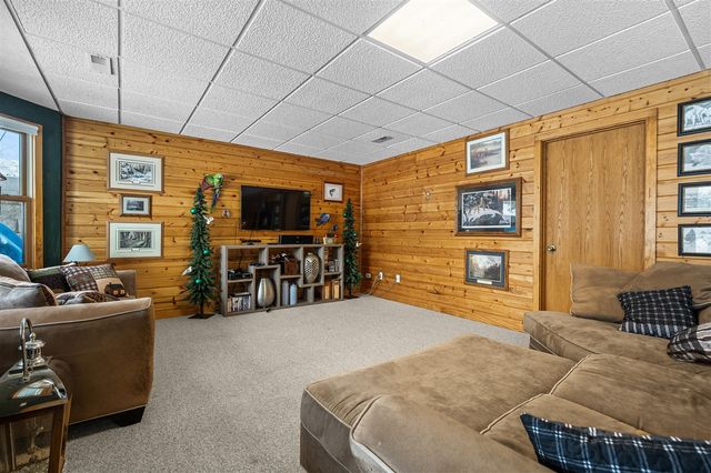 9299 26th Street, Gobles, MI 49055