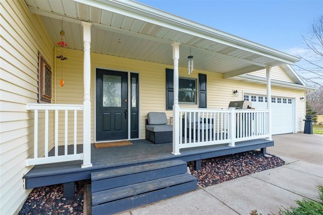 9299 26th Street, Gobles, MI 49055