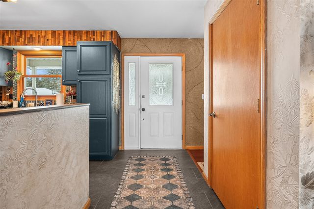 9299 26th Street, Gobles, MI 49055