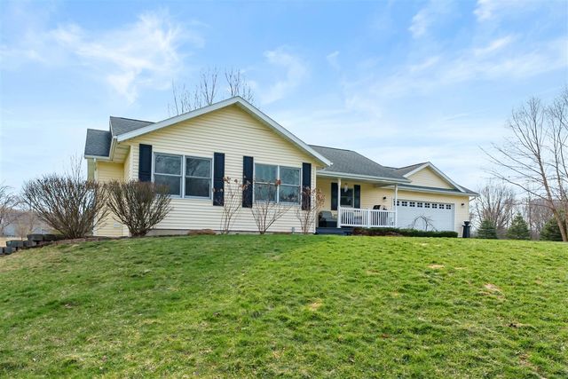 9299 26th Street, Gobles, MI 49055