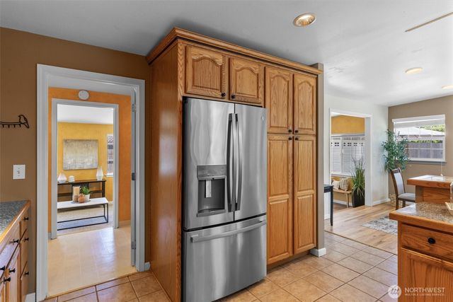 17821 60th Avenue W, Lynnwood, WA 98037